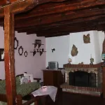 Xenios Zeus Guest house 3*