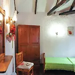 Xenios Zeus Guest house