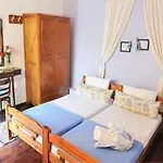 Guest house Xenios Zeus 3*