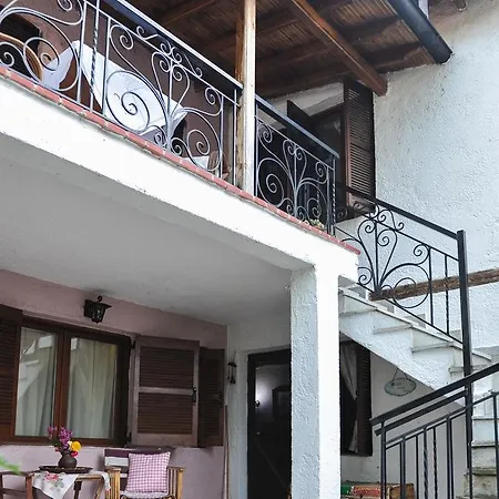 Xenios Zeus Stavroupoli