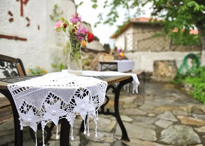 Xenios Zeus Guest house 3*